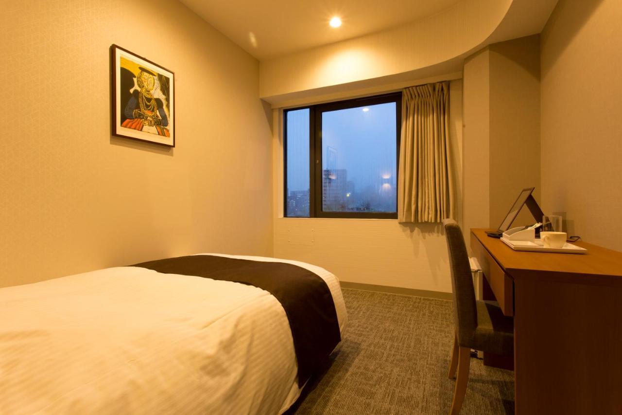 Osaka Riverside Hotel Zewnętrze zdjęcie